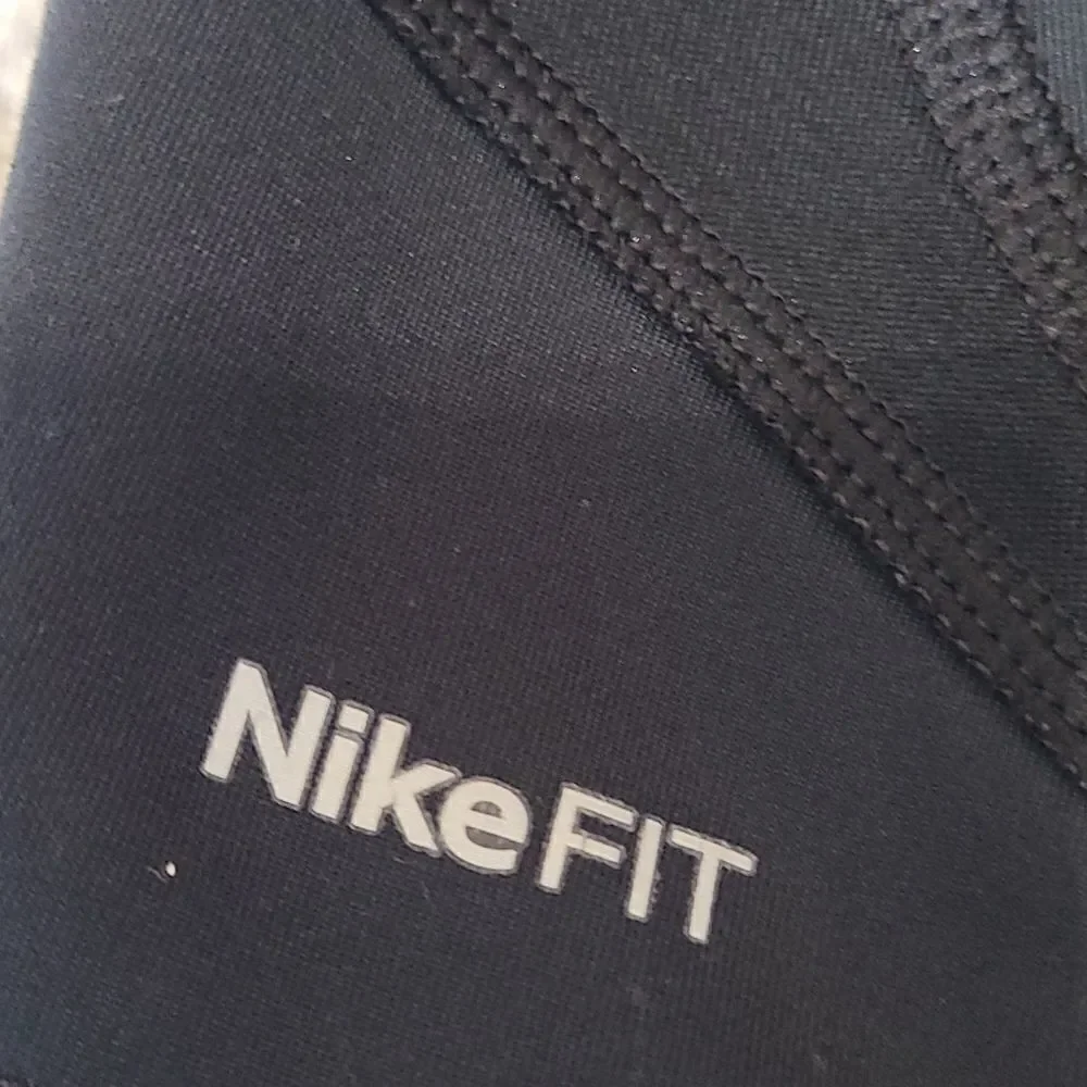 Nike hooded dri fit sweatshirt